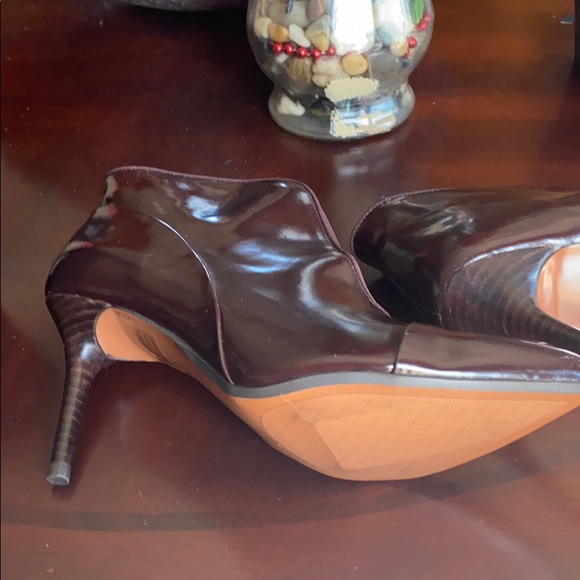 Ladies pimp - Picture 3 of 12